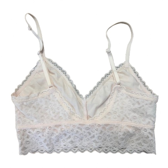 Gap Body Bralette Bra Lace Love By Gap NEW Nude Pull On Style Stretchy SIze XS - Picture 2 of 5